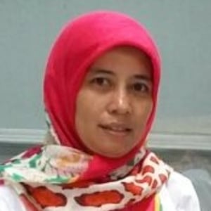 Dr. Elis Hastuti